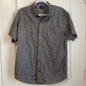 Mens (L) Kuhl lightweight button down shirt.